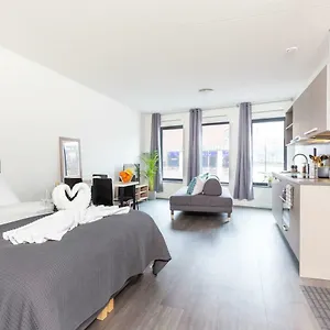 https://asvest-20a.thehaguehotels.net