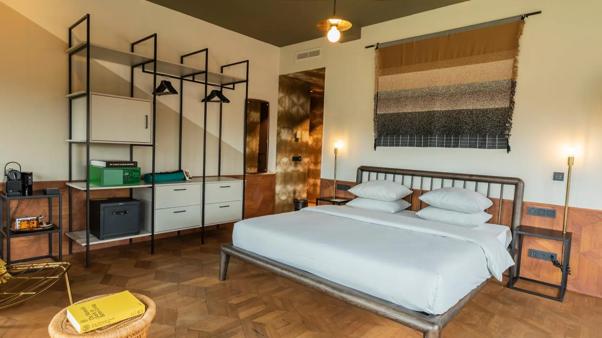 Hotel V Fizeaustraat Amsterdam